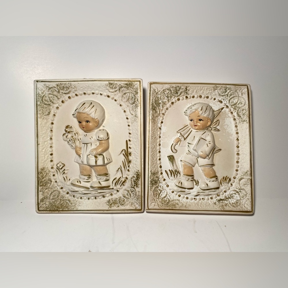 Pair of wall plaques